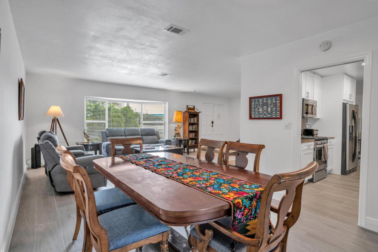 4 Bd Near Beach Spacious Solar Heated Pool Waterfront Home Pompano Beach Εξωτερικό φωτογραφία