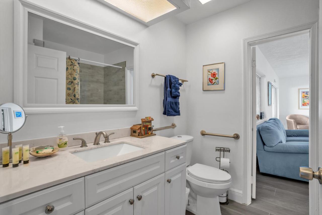 4 Bd Near Beach Spacious Solar Heated Pool Waterfront Home Pompano Beach Εξωτερικό φωτογραφία