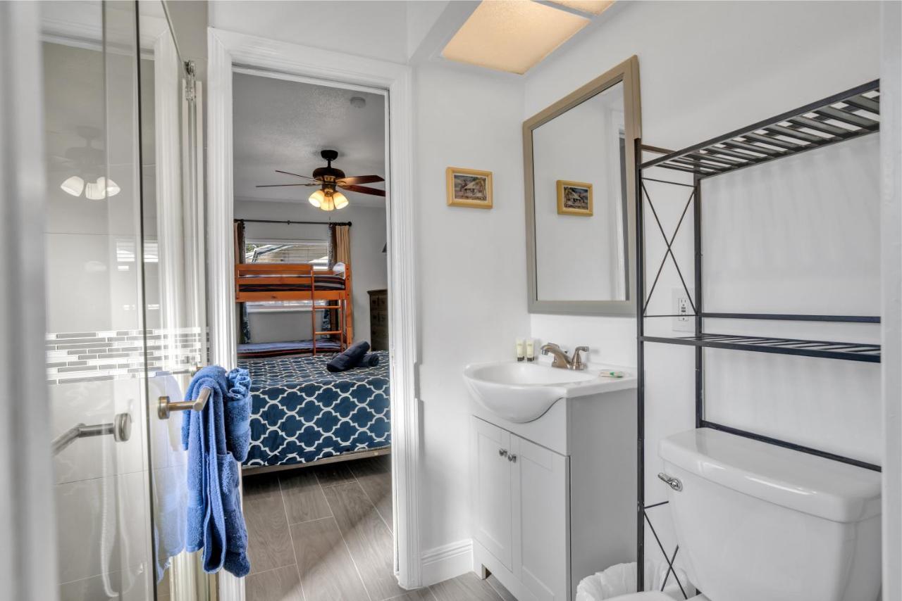 4 Bd Near Beach Spacious Solar Heated Pool Waterfront Home Pompano Beach Εξωτερικό φωτογραφία